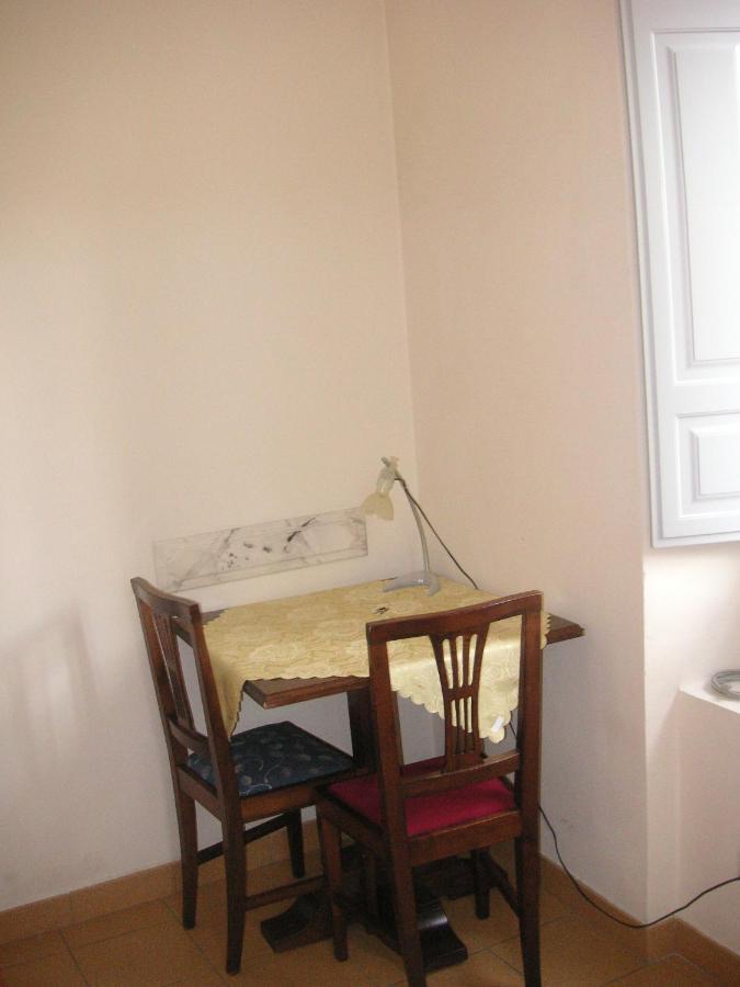 Appartement Residenza Baldesca à Pérouse Extérieur photo